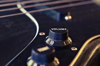 Réglage action basse : hauteur, relief et intonation