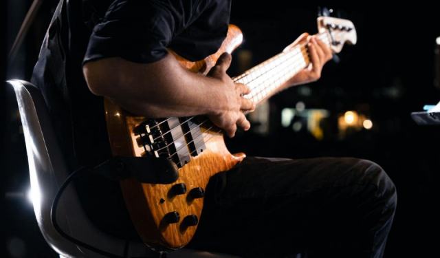 3 méthodes pour apprendre et progresser a la basse électrique