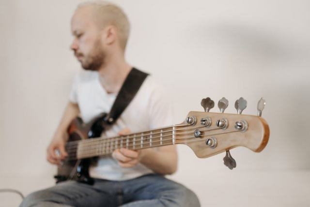 Apprendre la basse : guide basse électrique Apprendre la basse : guide basse électrique