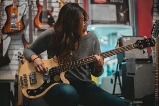 Guitares basses électriques : guide d'achat complet